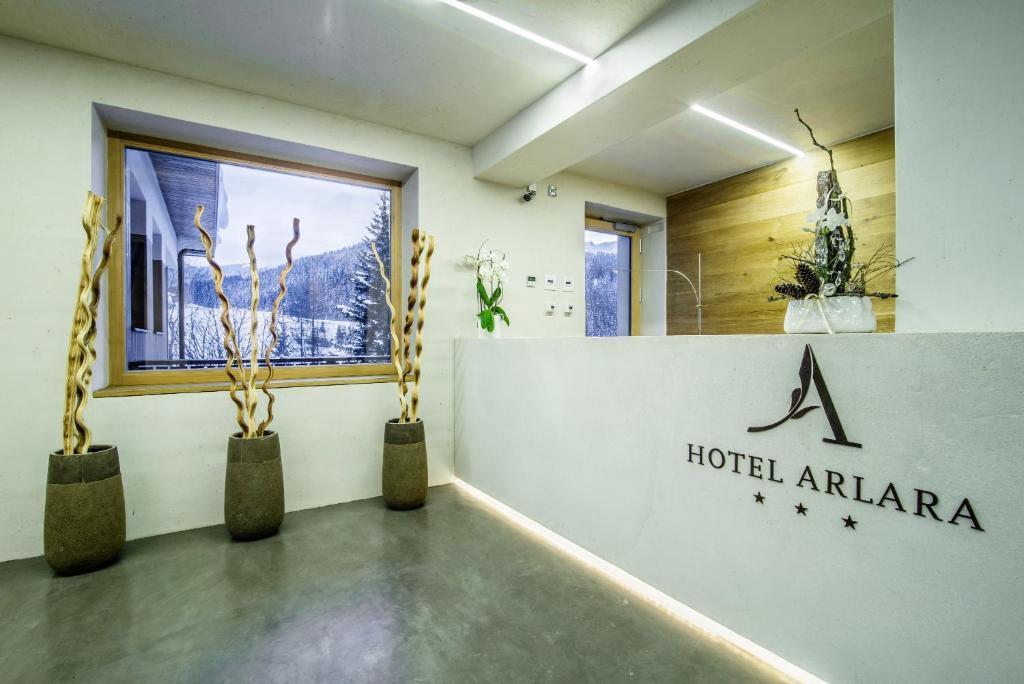 Hotel Arlara Корвара-ін-Бадія Екстер'єр фото